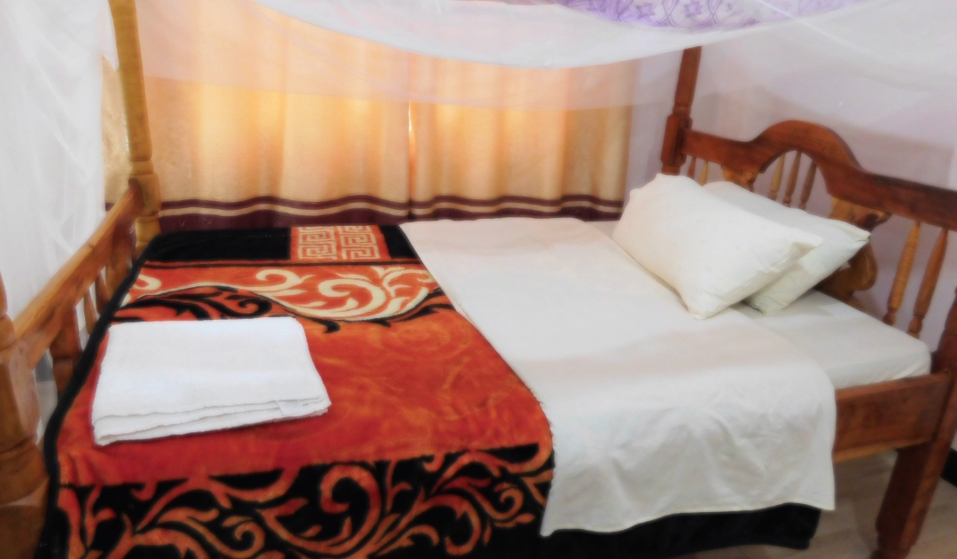 Mosquito-net bed